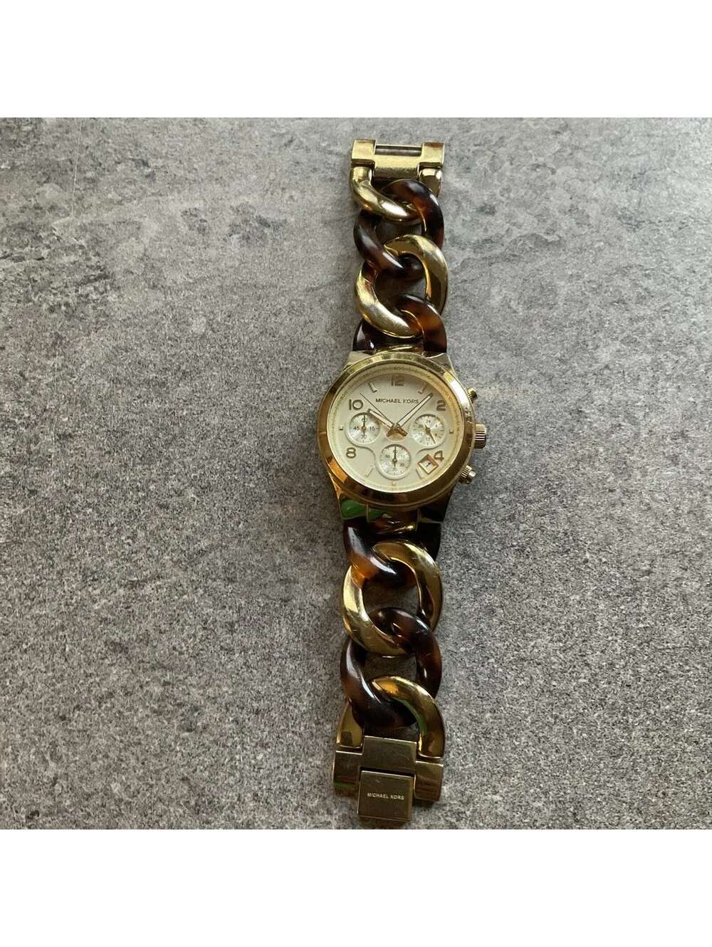 Michael Kors MK-4222 Womens Watch 36mm Gold Tone Chronograph New Battery A5